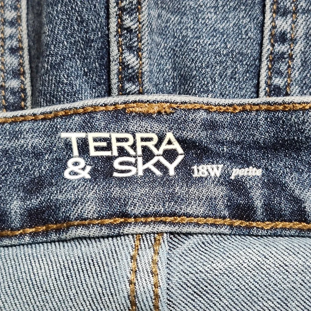 Terra & Sky Jeans Womens 18W Petite 18WP Blue Denim Straight Ankle Plus Stretch